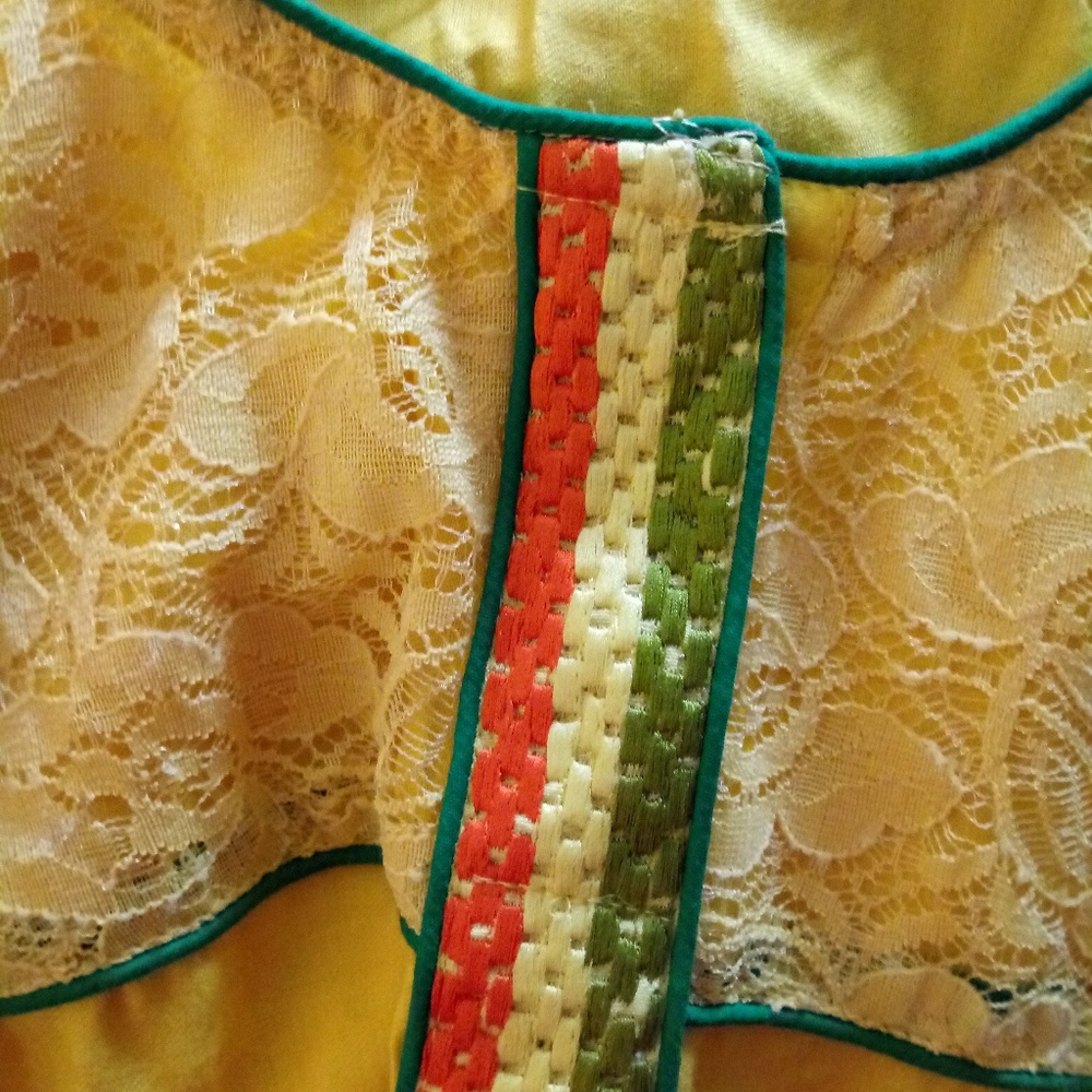 Nice women s dress - Picture 5 of 8